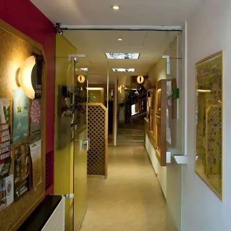 杜福尔酒店 酒店 比尔