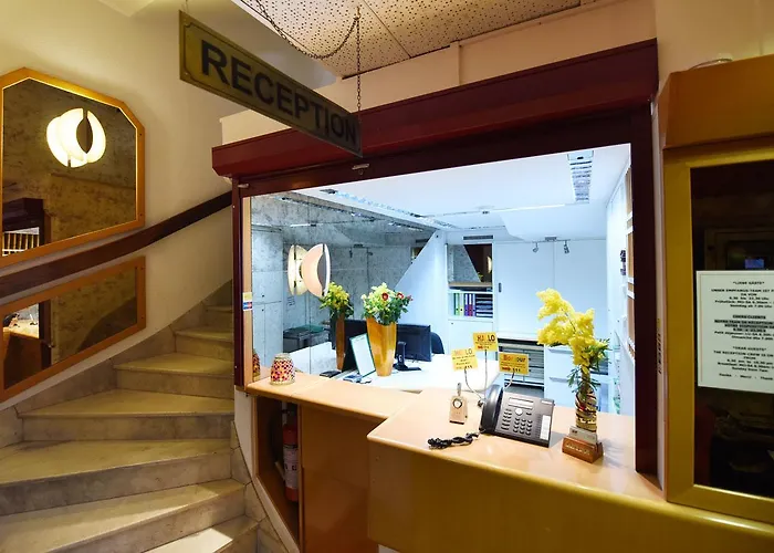 Dufour 3* Biel/Bienne